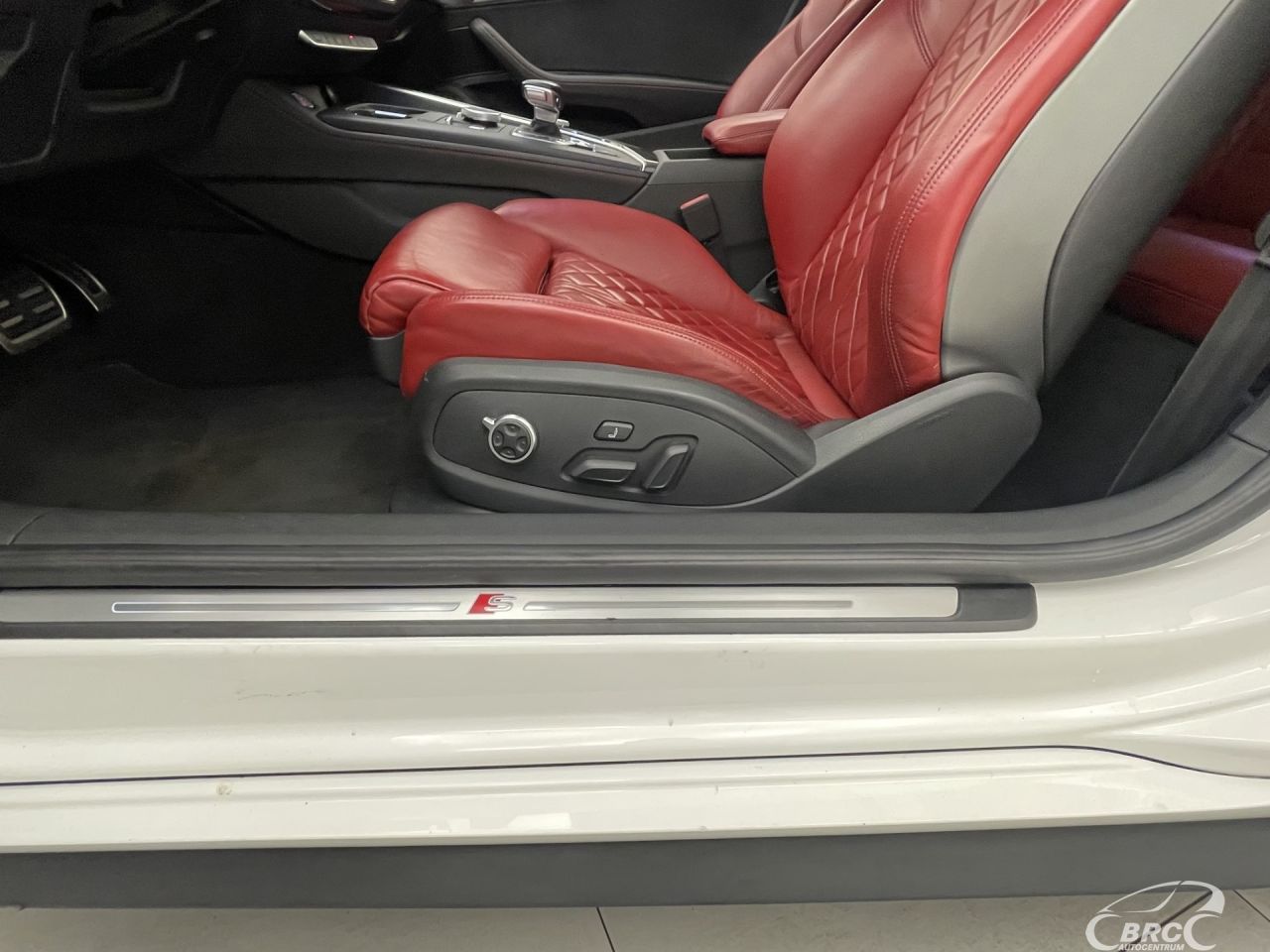 Audi S5 | 19