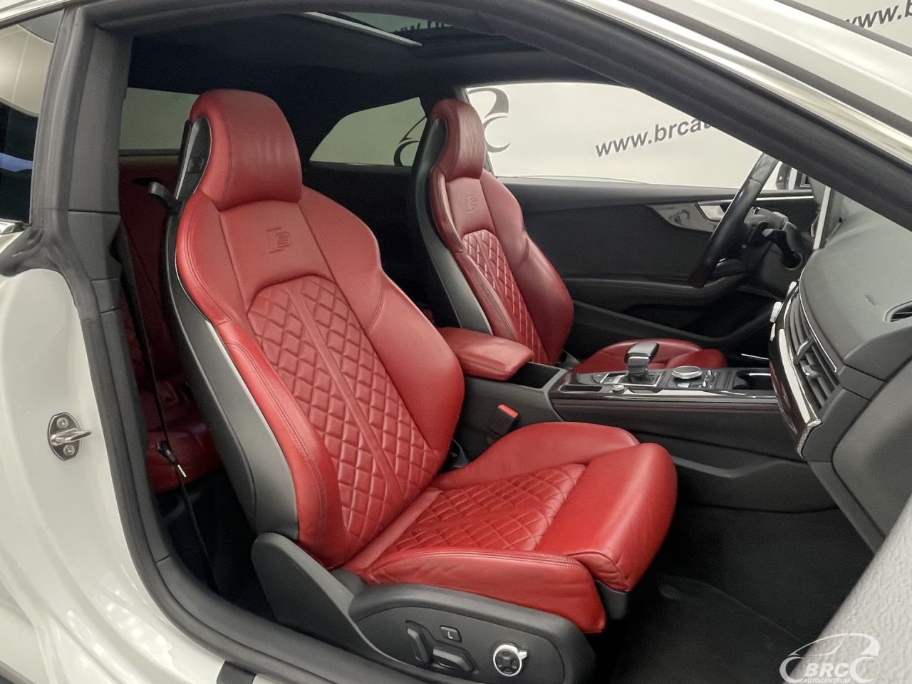 Audi S5 | 6