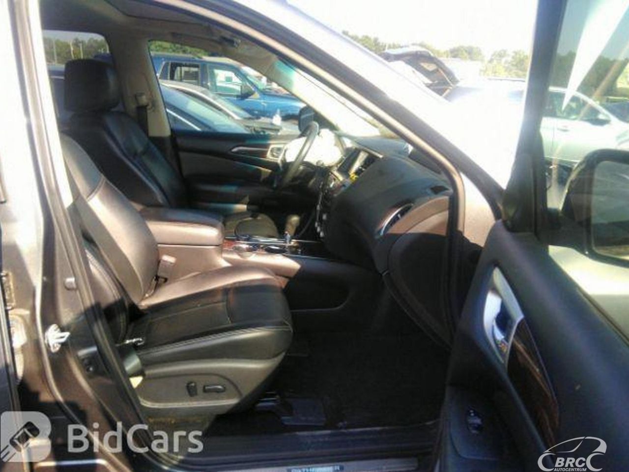 Nissan Pathfinder | 84