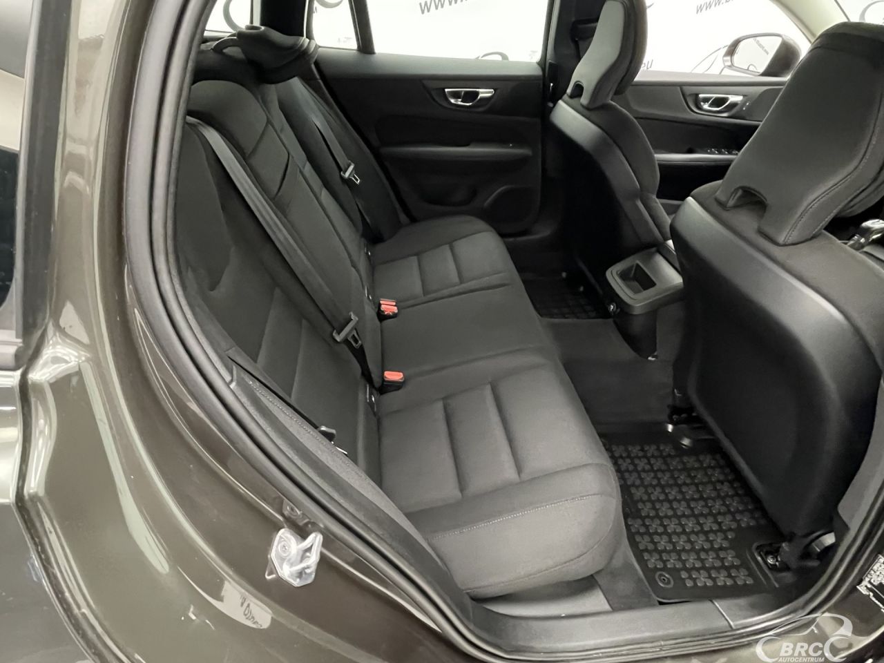 Volvo V60 | 10