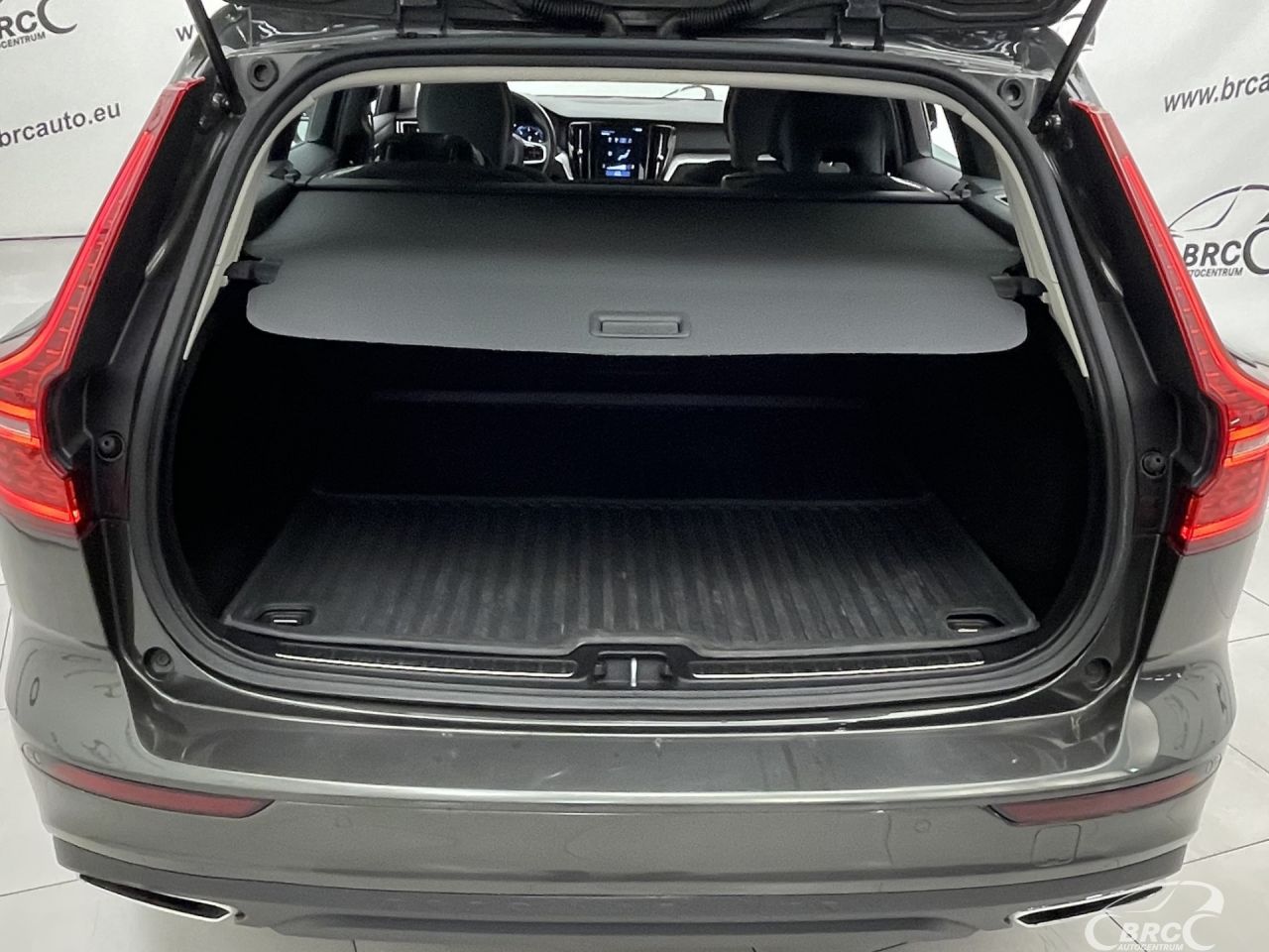 Volvo V60 | 37