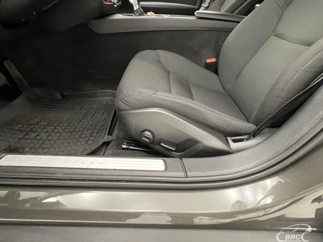 Volvo V60 | 21