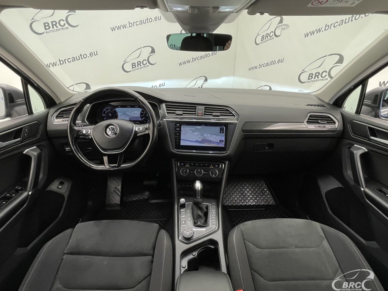 Volkswagen Tiguan | 2