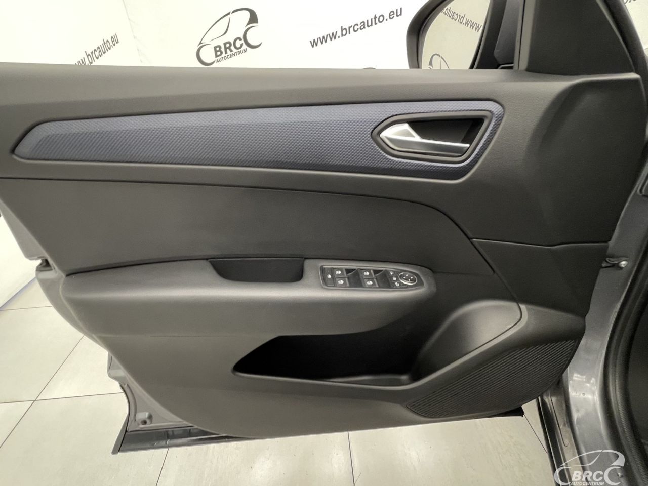 Renault Arkana | 17