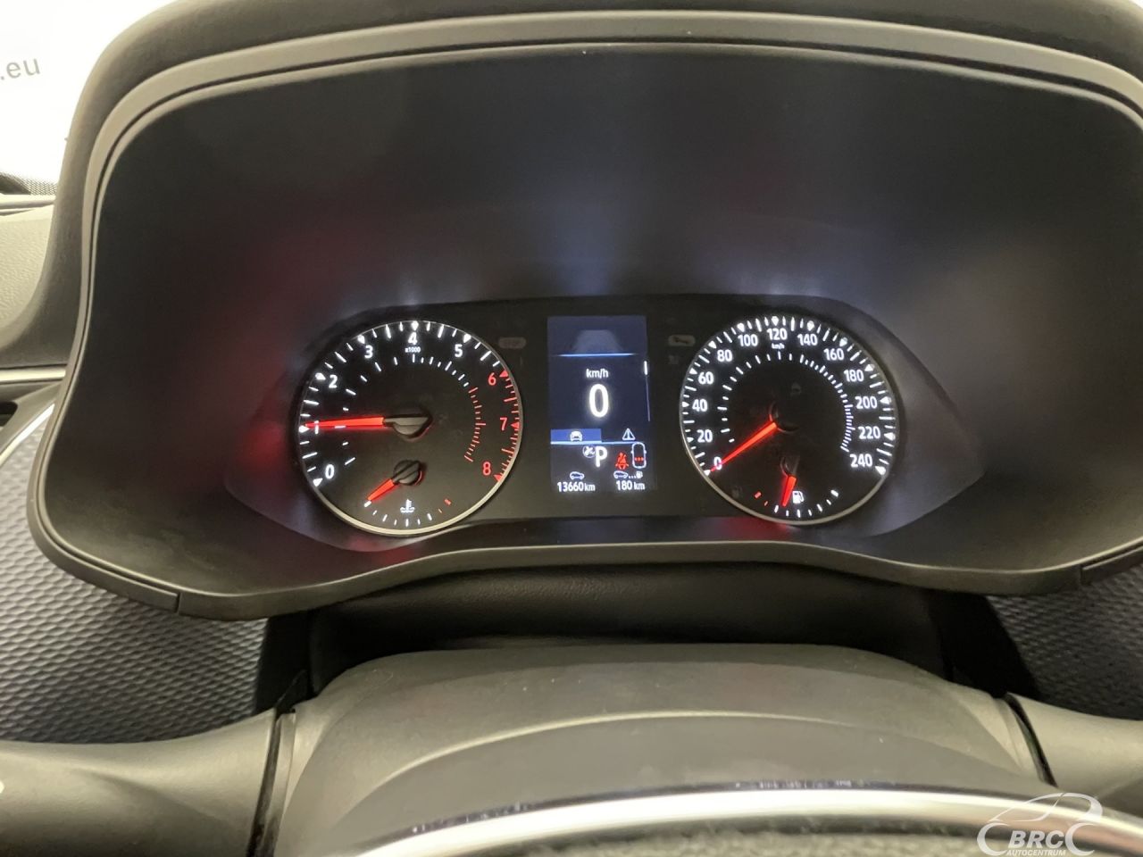 Renault Arkana, 1.6 l., Внедорожник