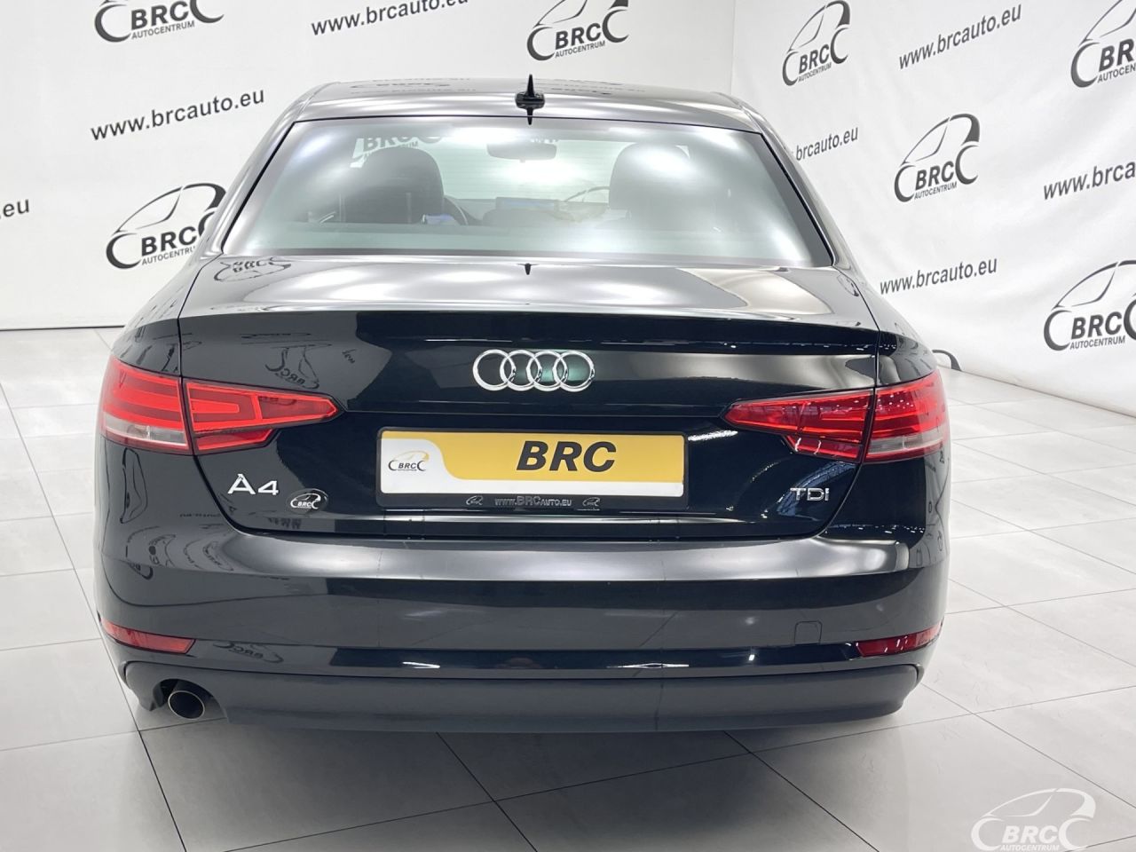 Audi A4 | 43