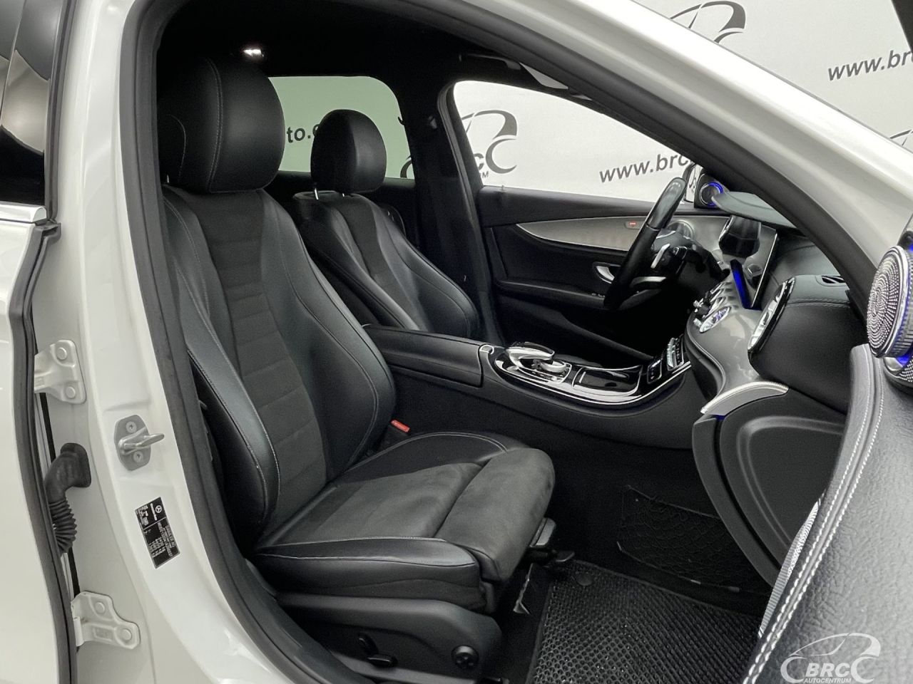 Mercedes-Benz E220 | 6