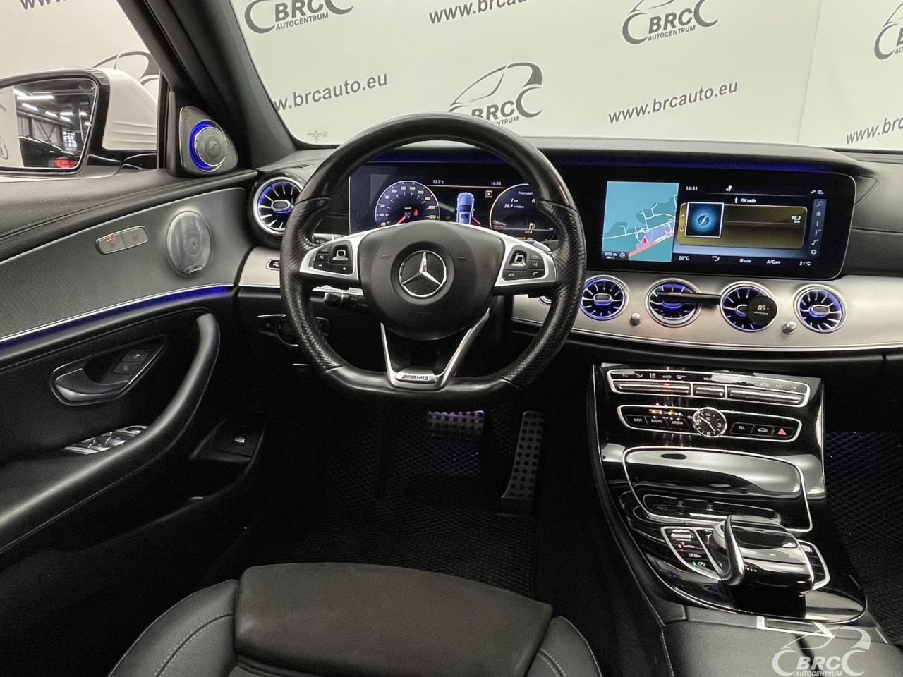 Mercedes-Benz E220 | 13