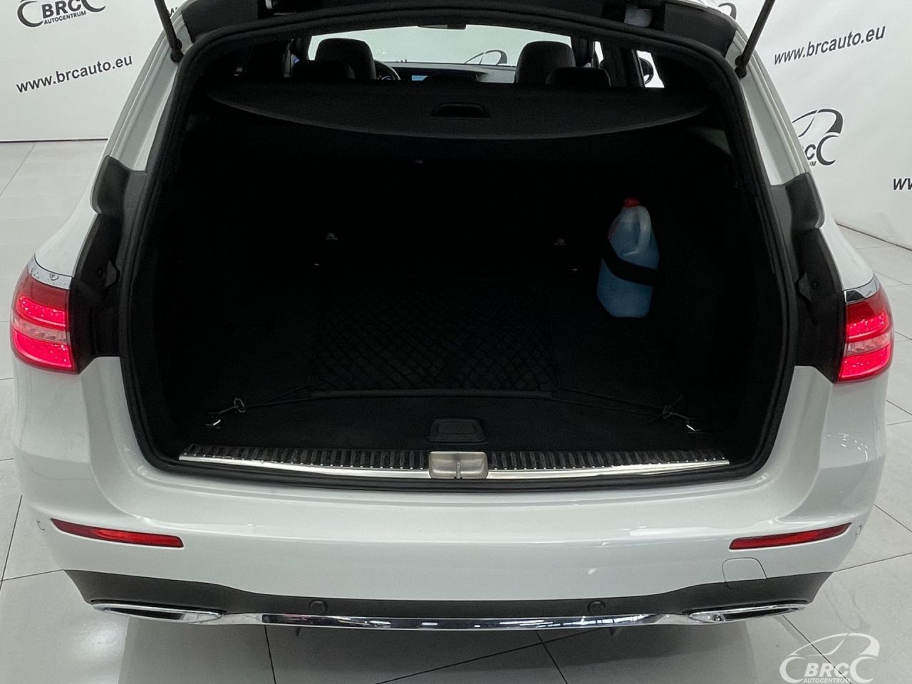 Mercedes-Benz E220 | 49