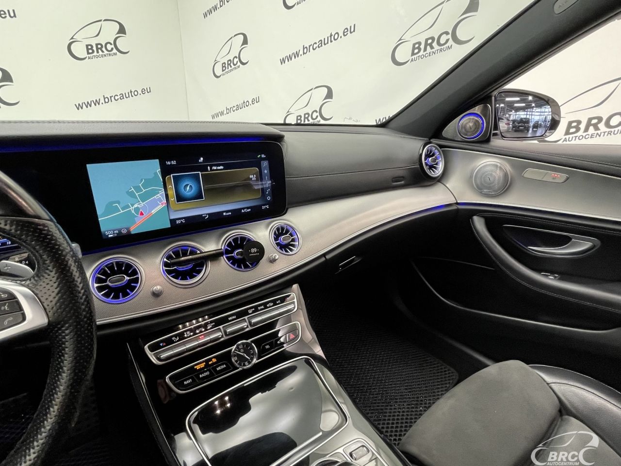 Mercedes-Benz E220 | 27