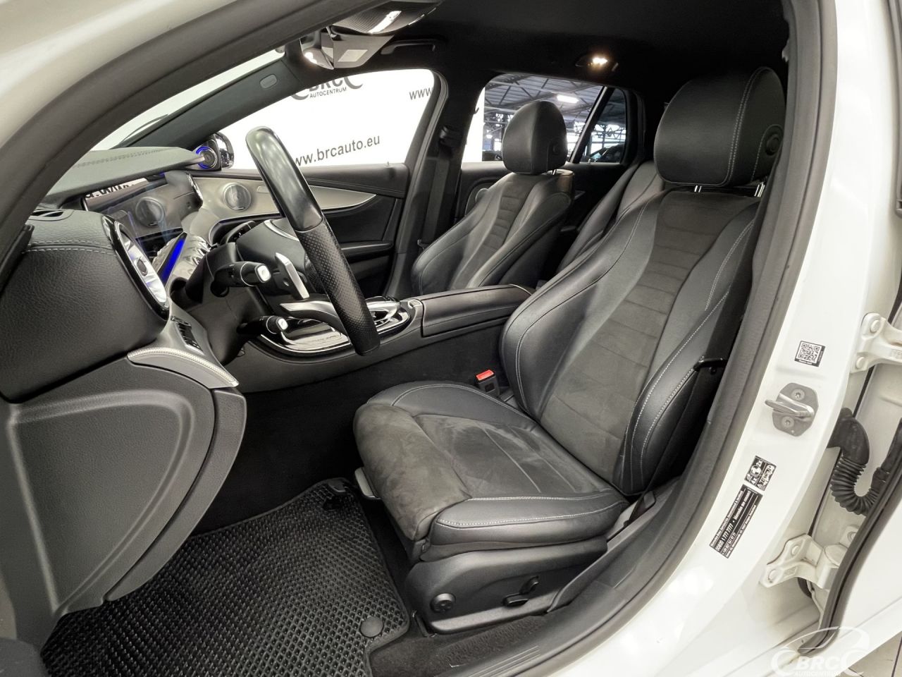 Mercedes-Benz E220 | 22