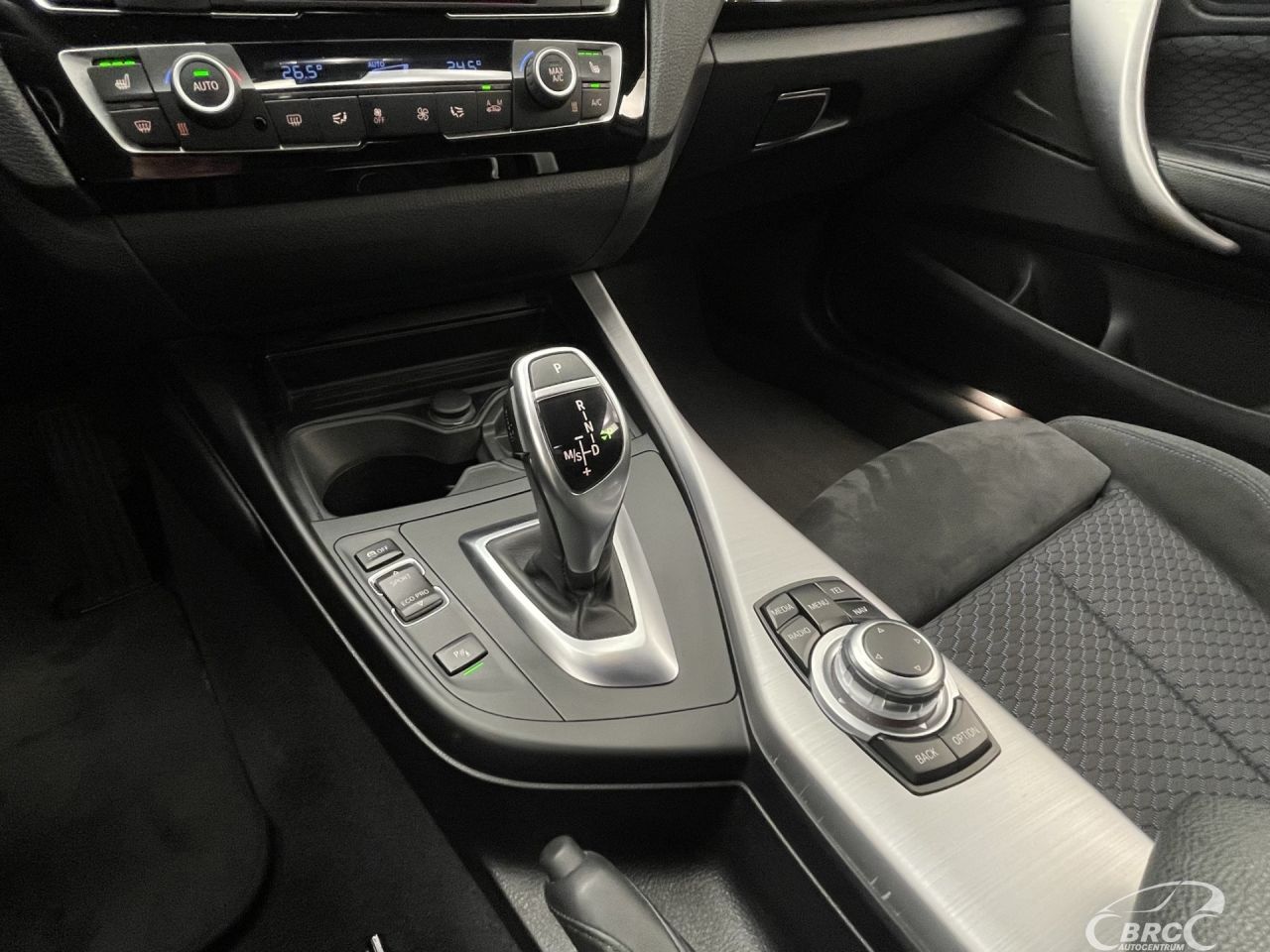 BMW M235 | 23