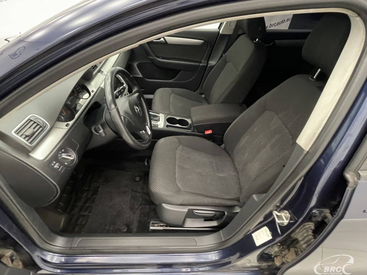 Volkswagen Passat | 19