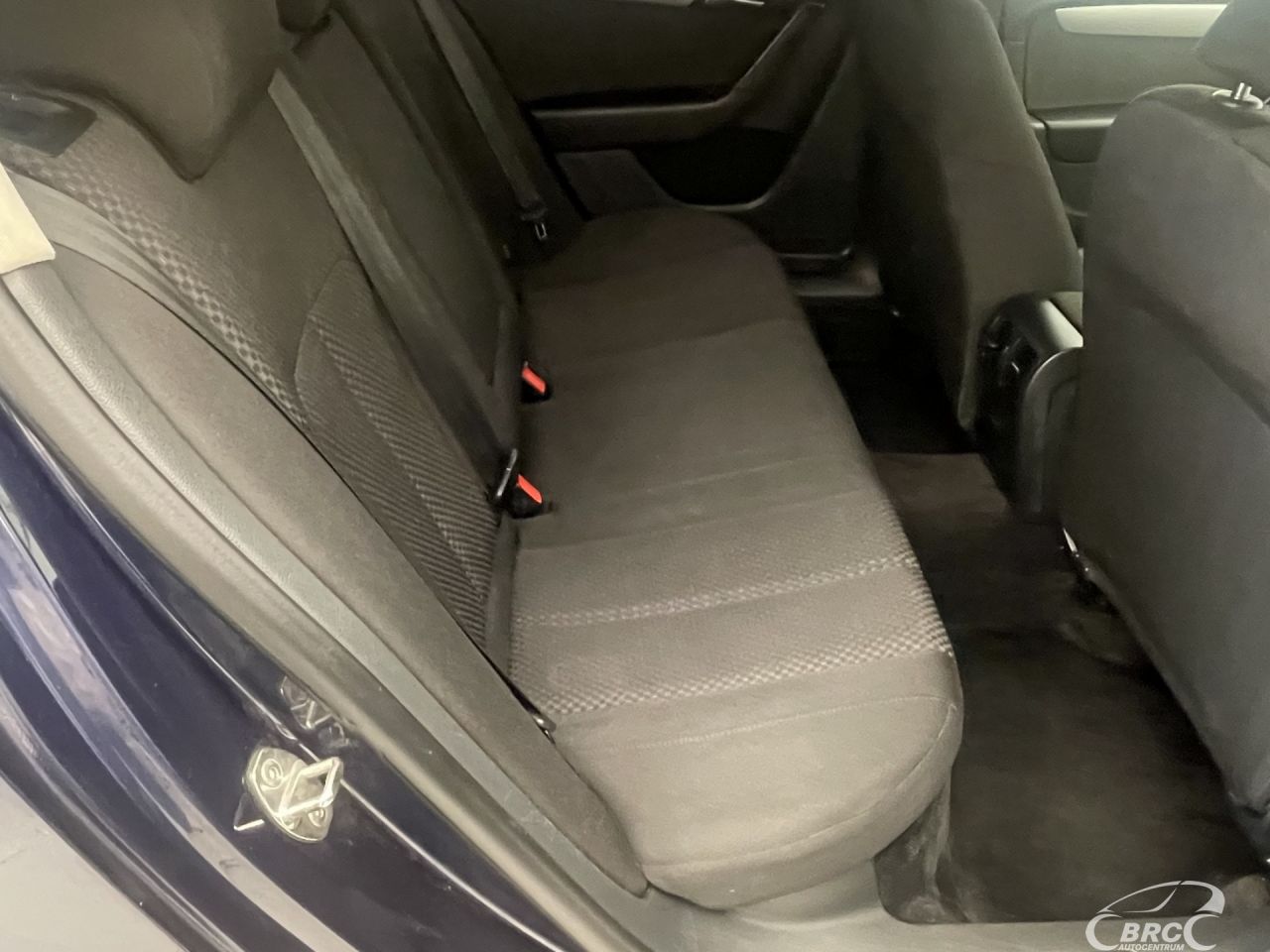 Volkswagen Passat | 9