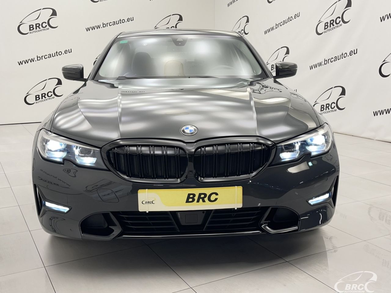 BMW 320 | 44