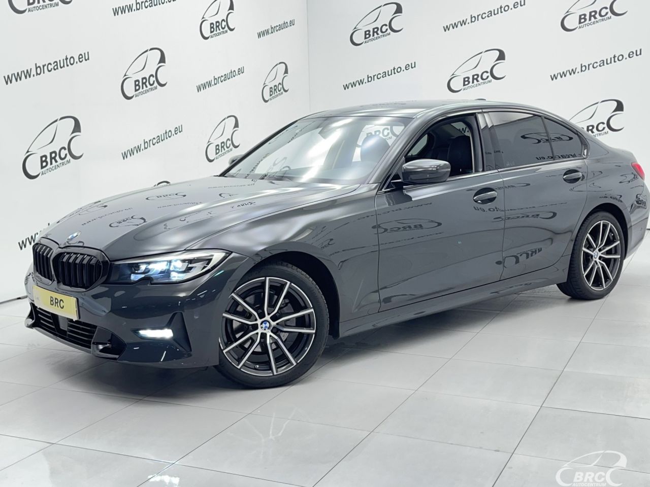 BMW 320, 2.0 l., Седан