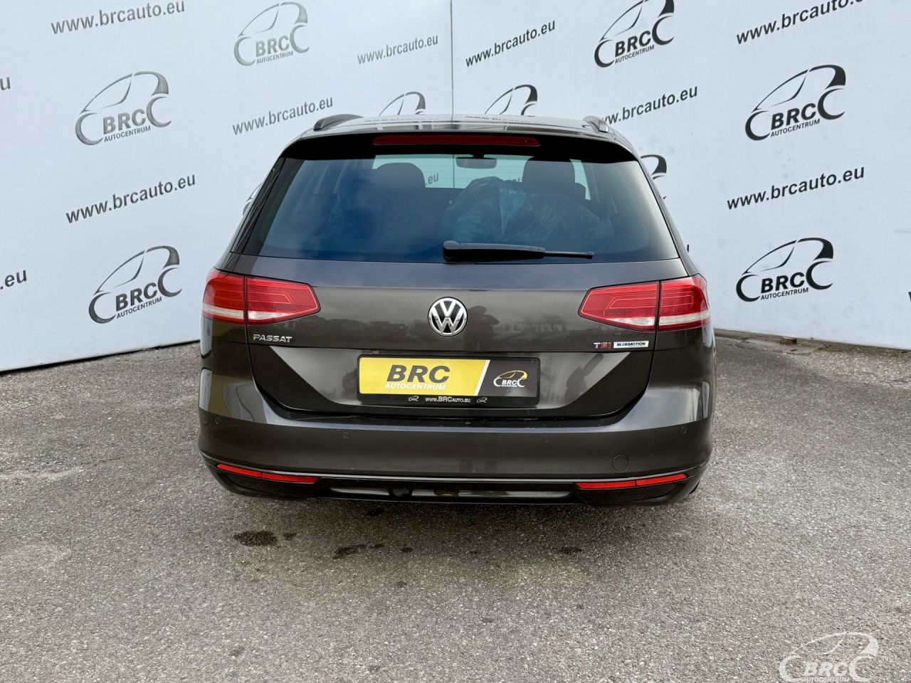 Volkswagen Passat | 37