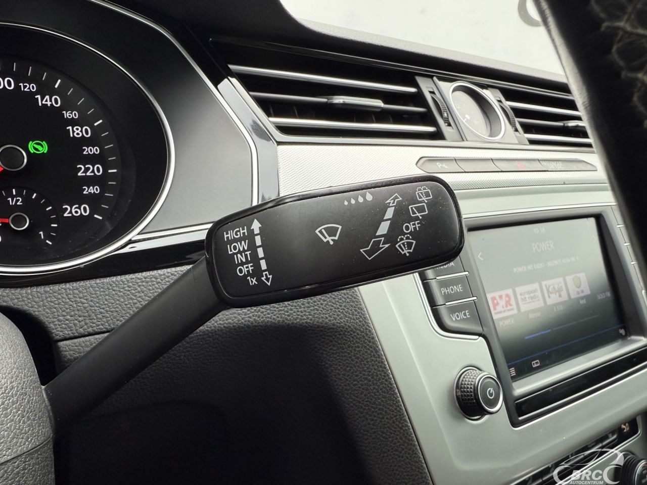 Volkswagen Passat | 26