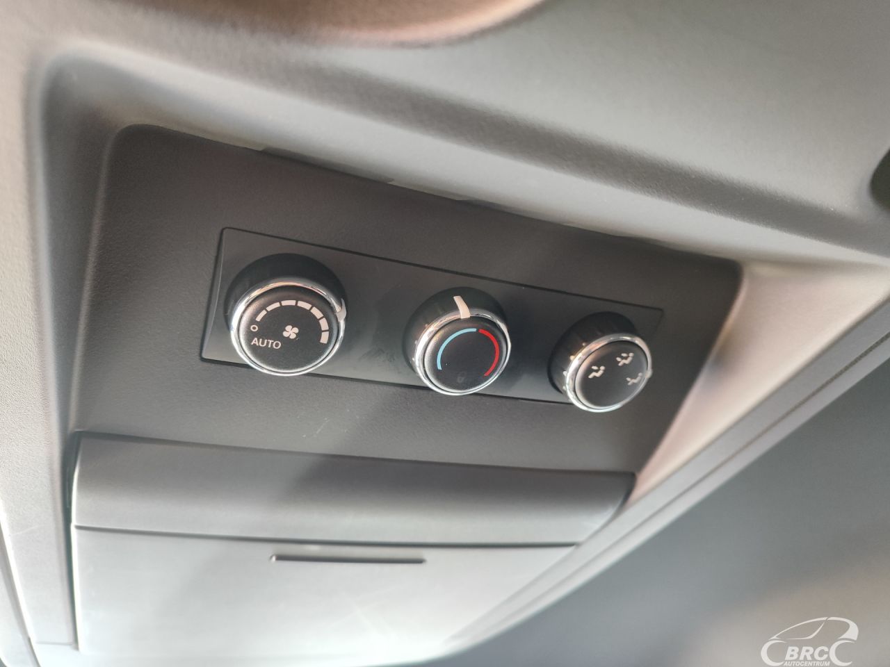 Dodge Grand Caravan | 16