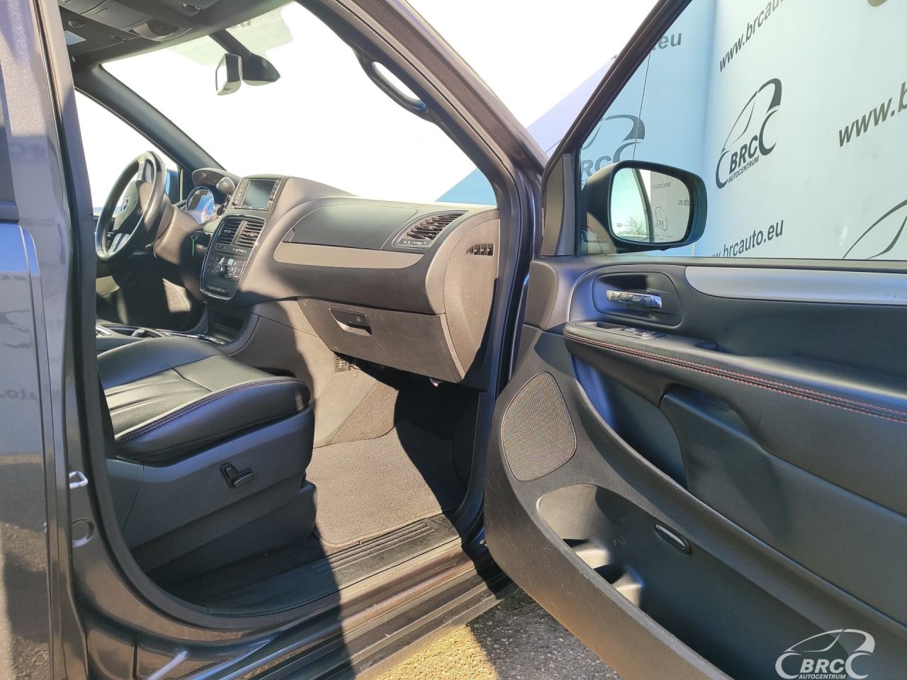 Dodge Grand Caravan | 6