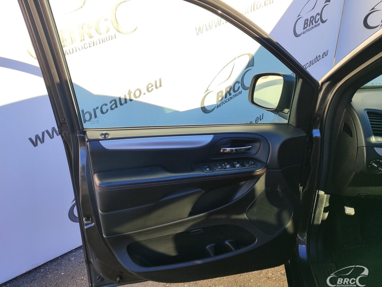 Dodge Grand Caravan | 18