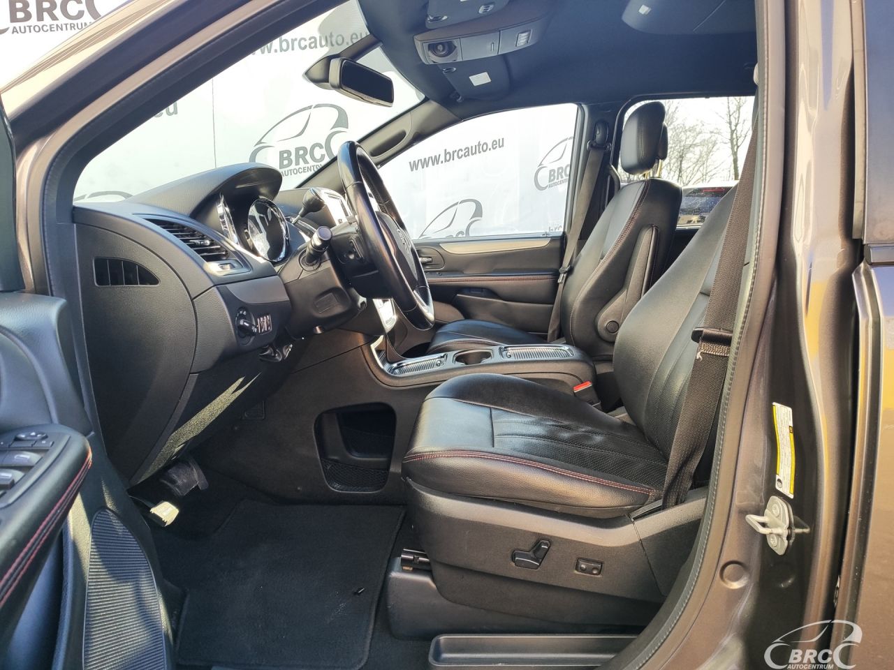 Dodge Grand Caravan | 21