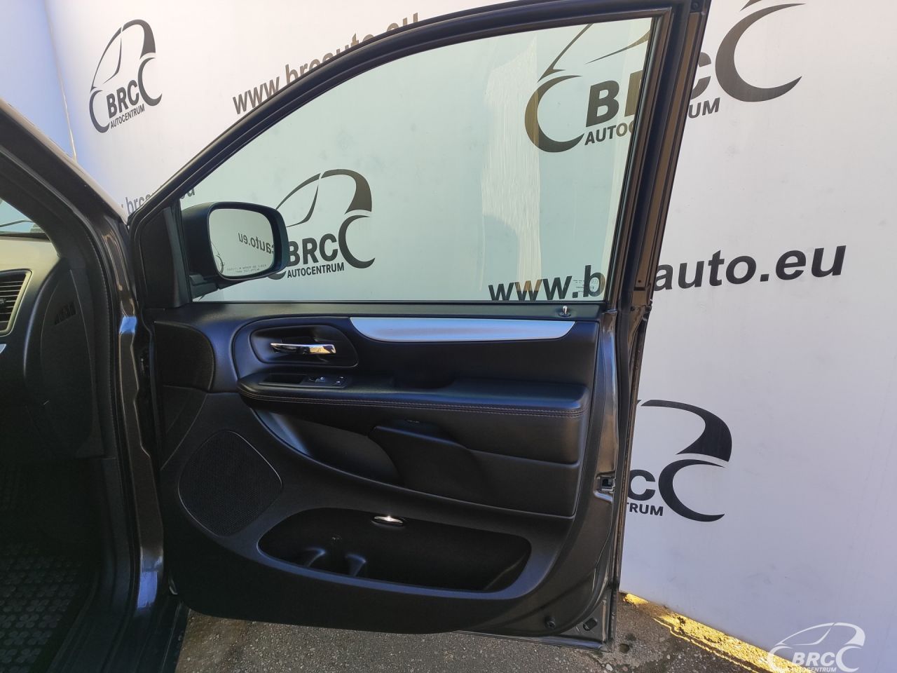 Dodge Grand Caravan | 6