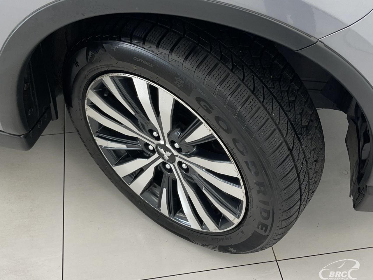 Mitsubishi Outlander | 46