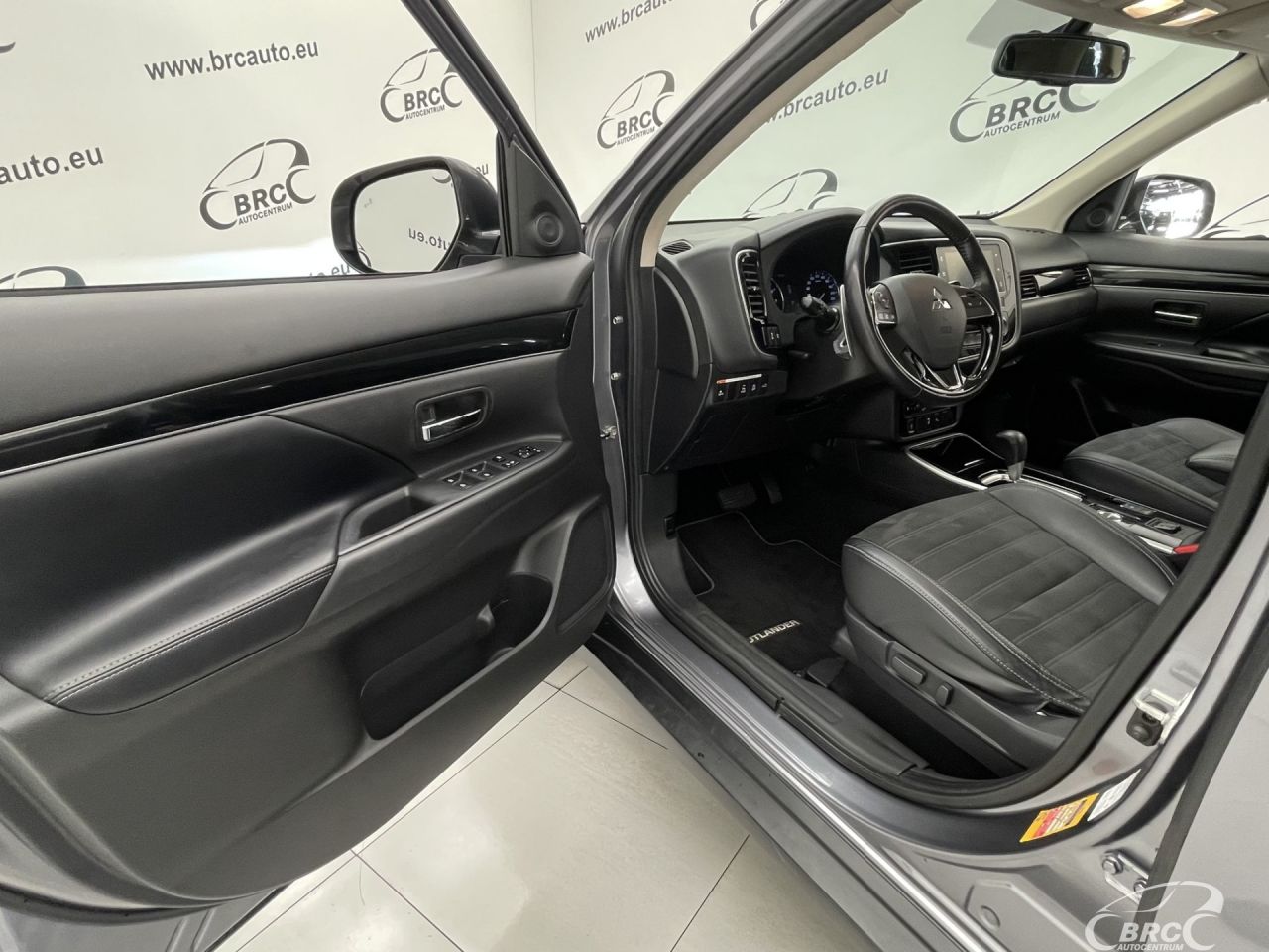Mitsubishi Outlander | 21