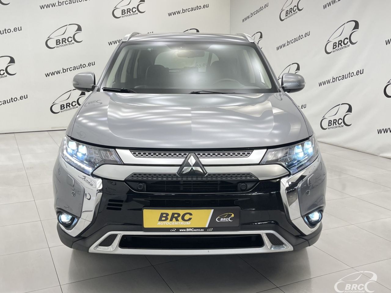Mitsubishi Outlander | 53