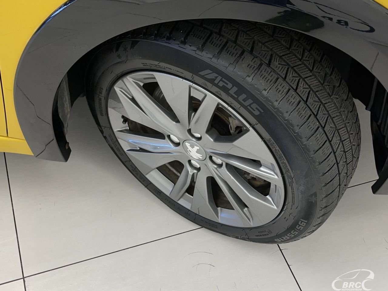 Peugeot 208 | 35