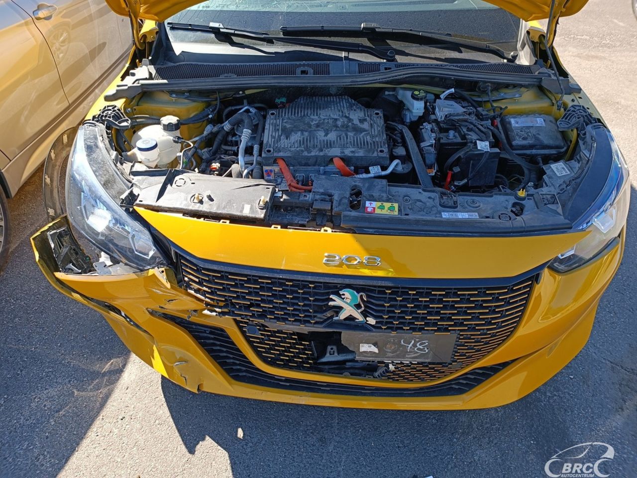 Peugeot 208 | 54