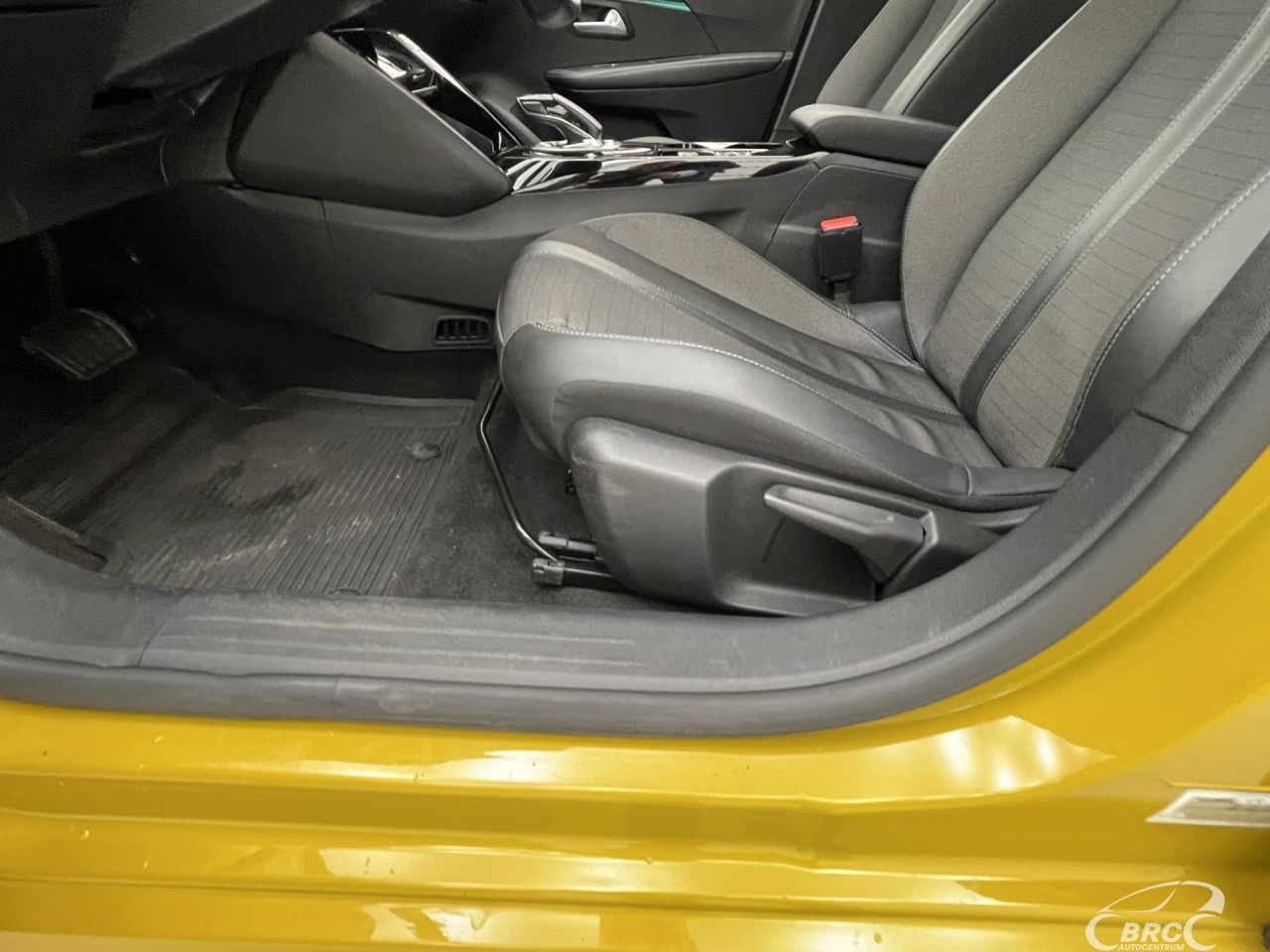 Peugeot 208 | 20