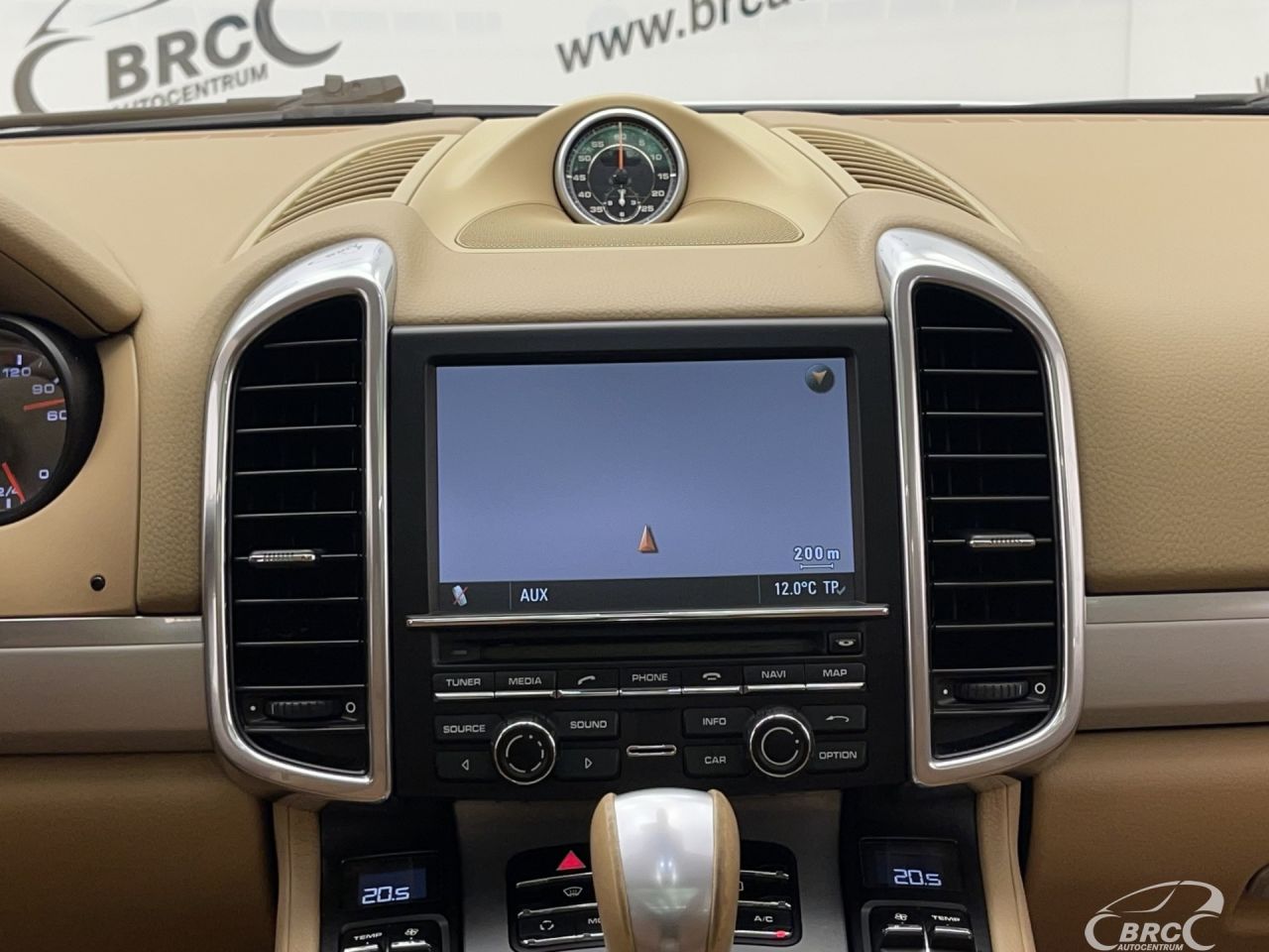 Porsche Cayenne | 16