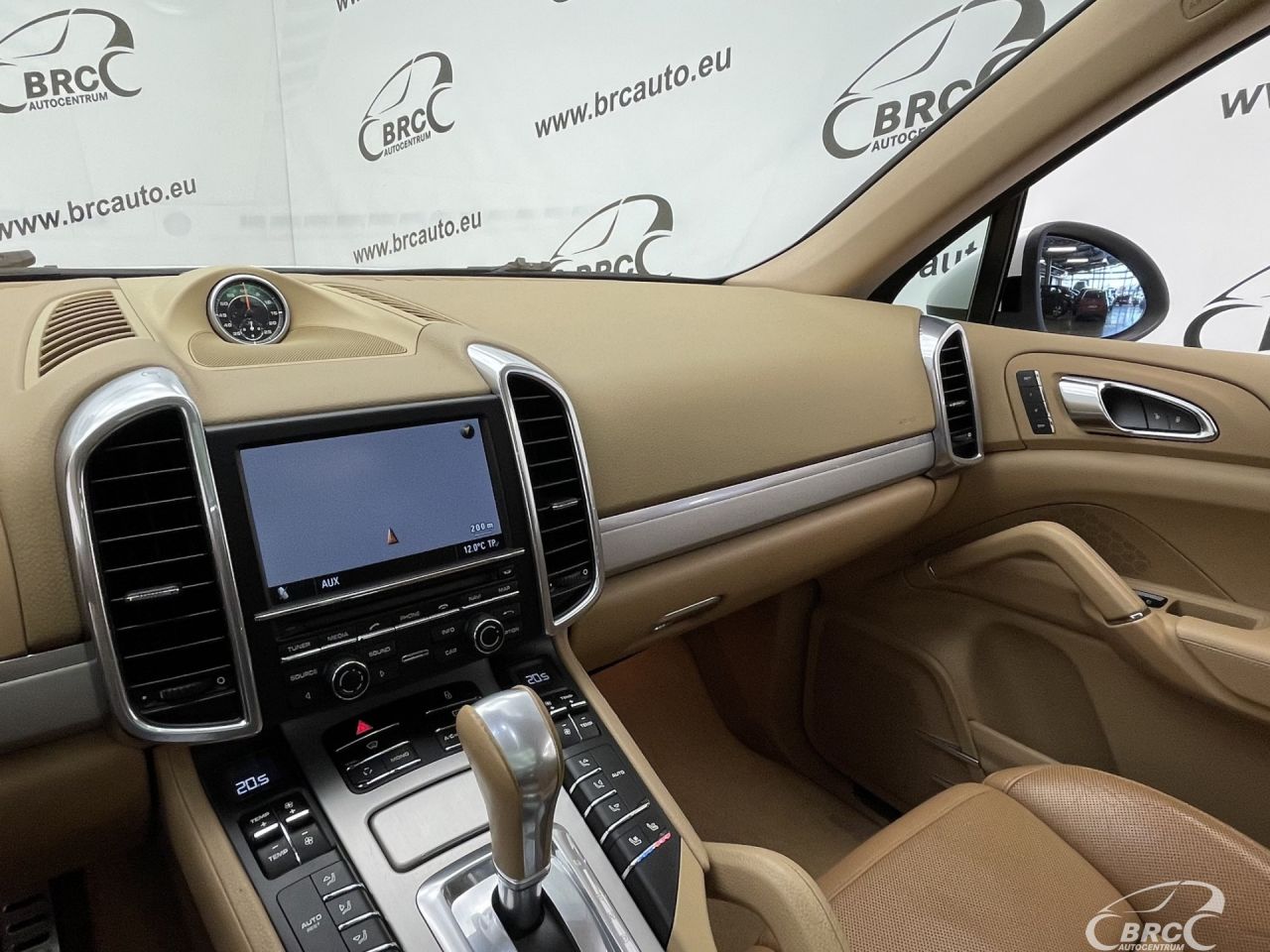 Porsche Cayenne | 28