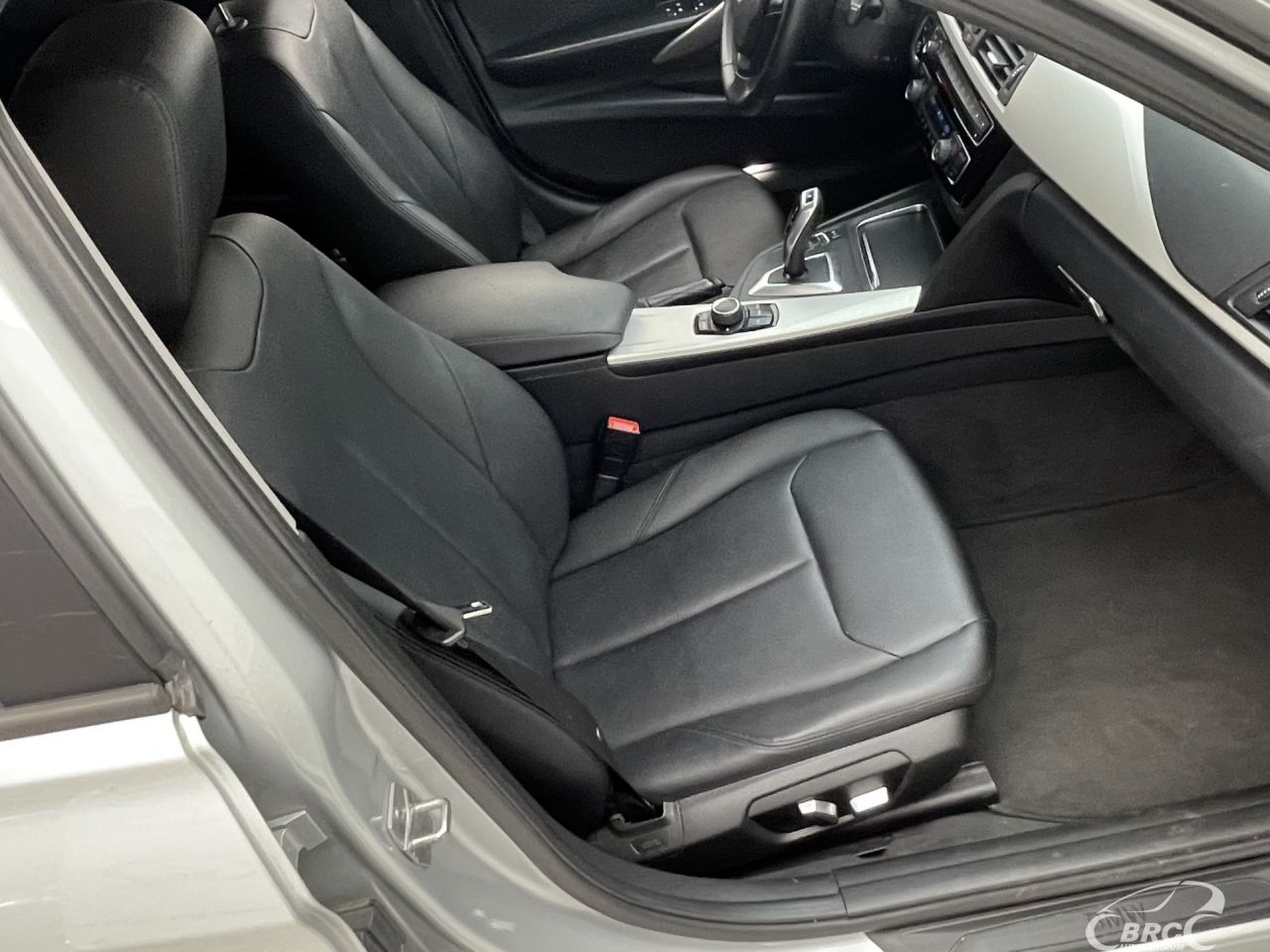 BMW 320 | 4