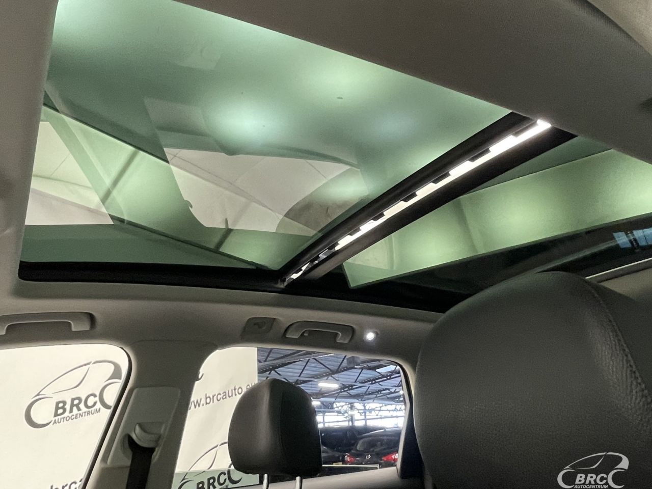 Audi Q7 | 27