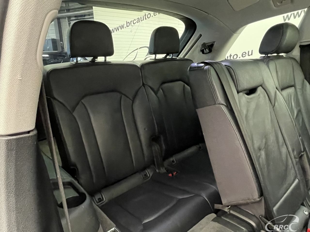 Audi Q7 | 13