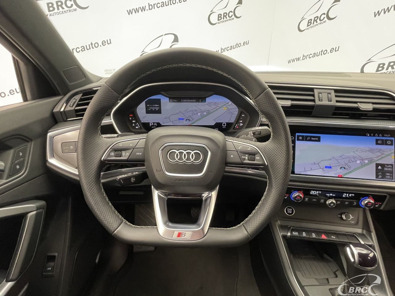 Audi Q3 | 29