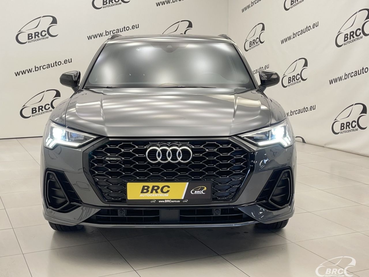 Audi Q3 | 50