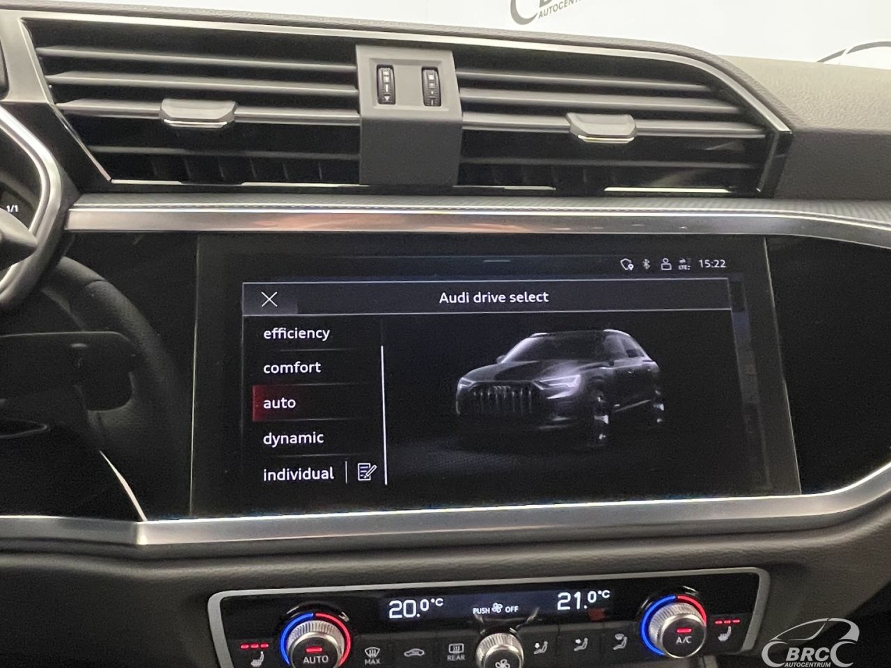 Audi Q3 | 44