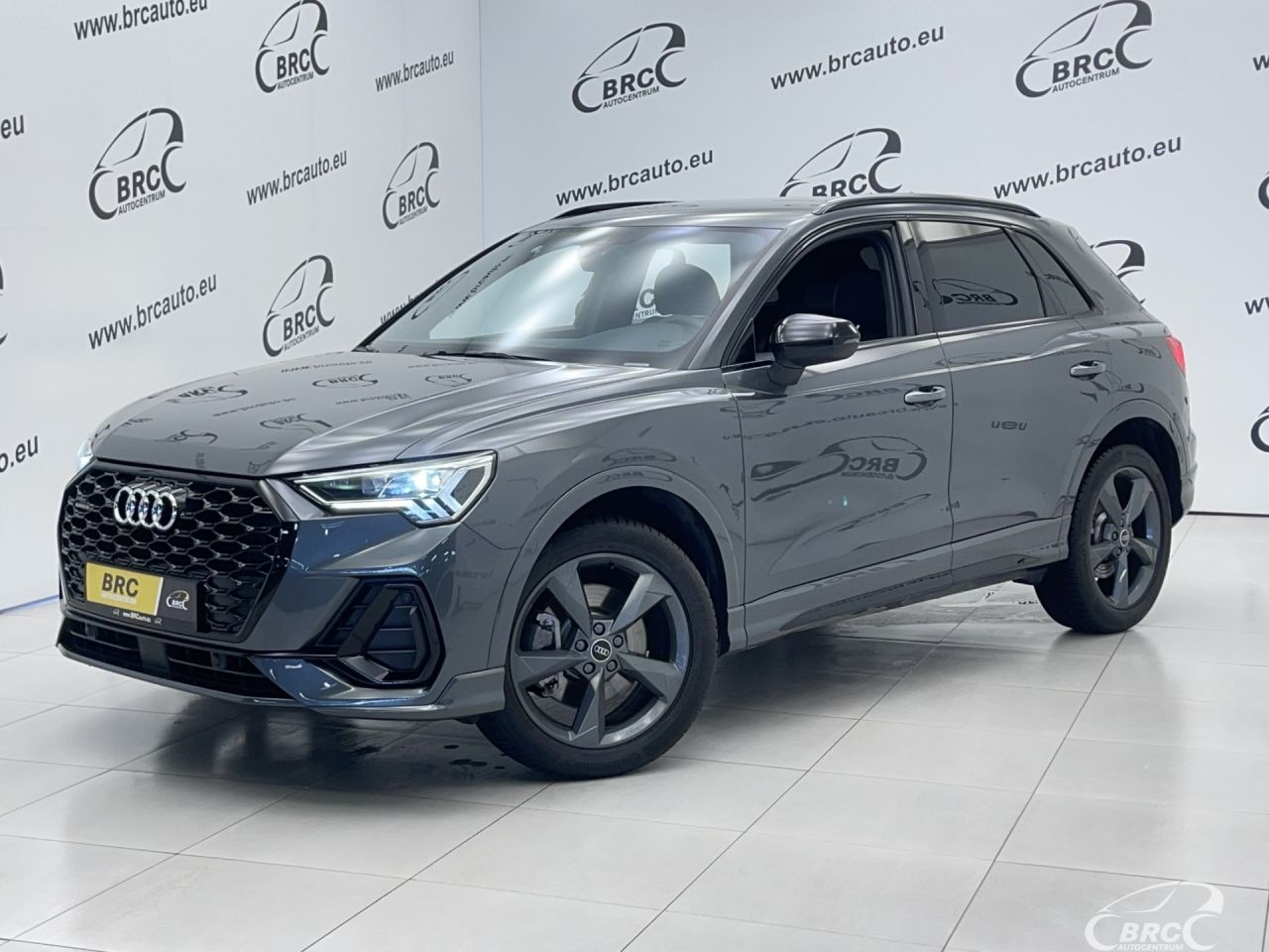 Audi Q3, 2.0 l., Внедорожник