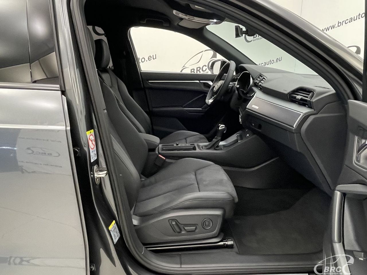 Audi Q3 | 3
