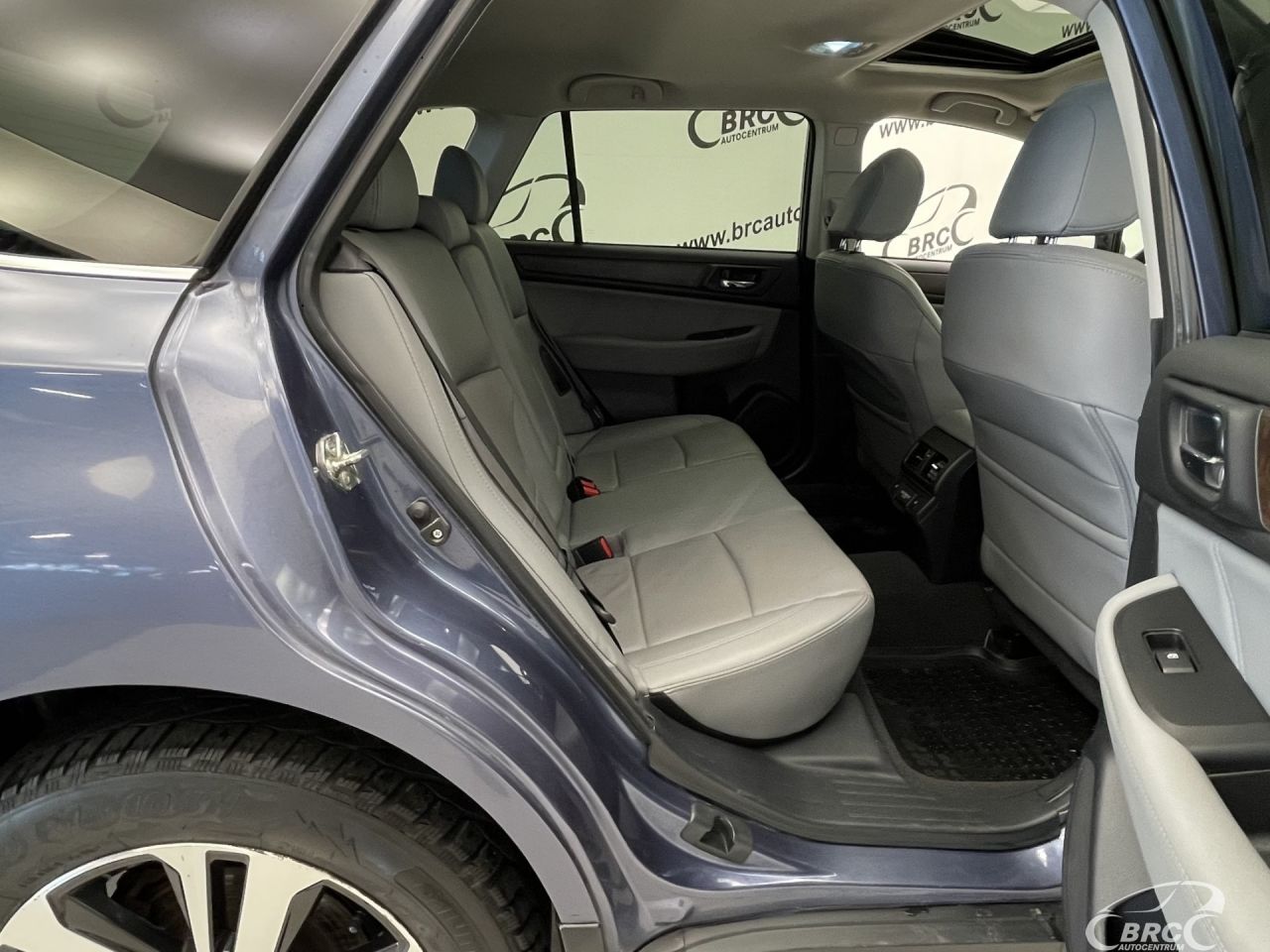 Subaru Outback | 10