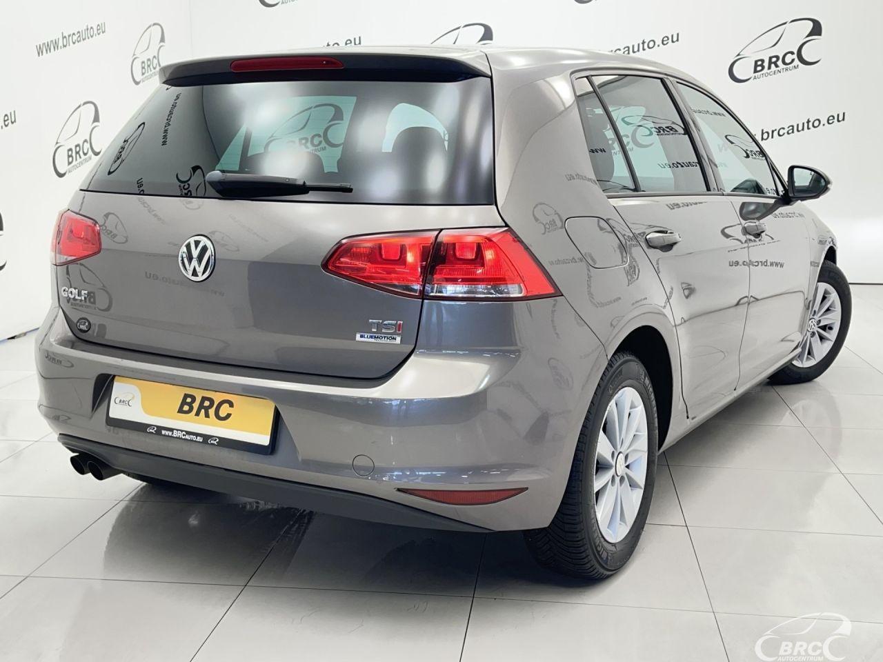 Volkswagen Golf | 37