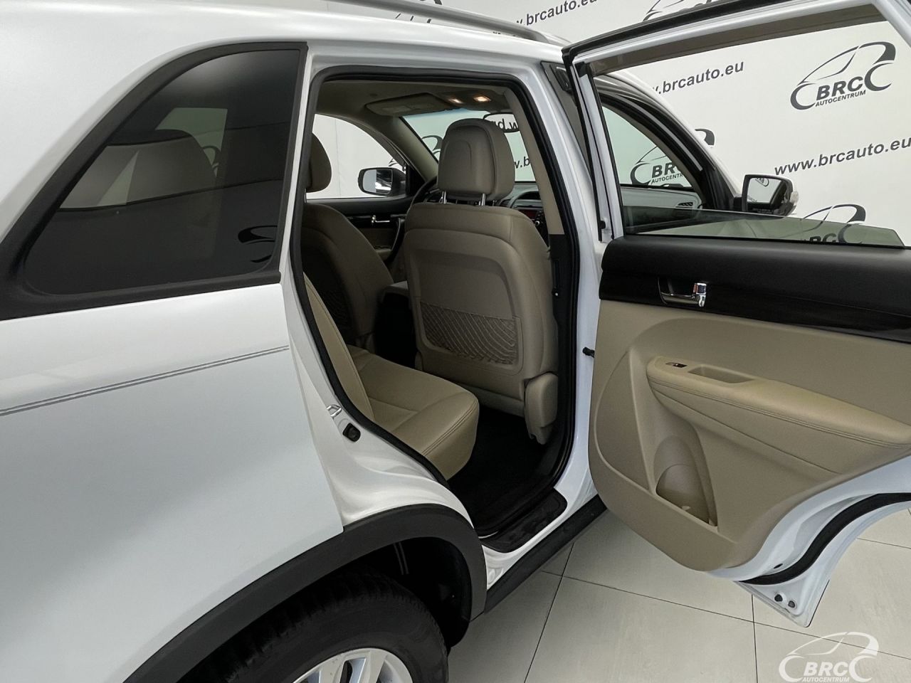 Kia Sorento | 11