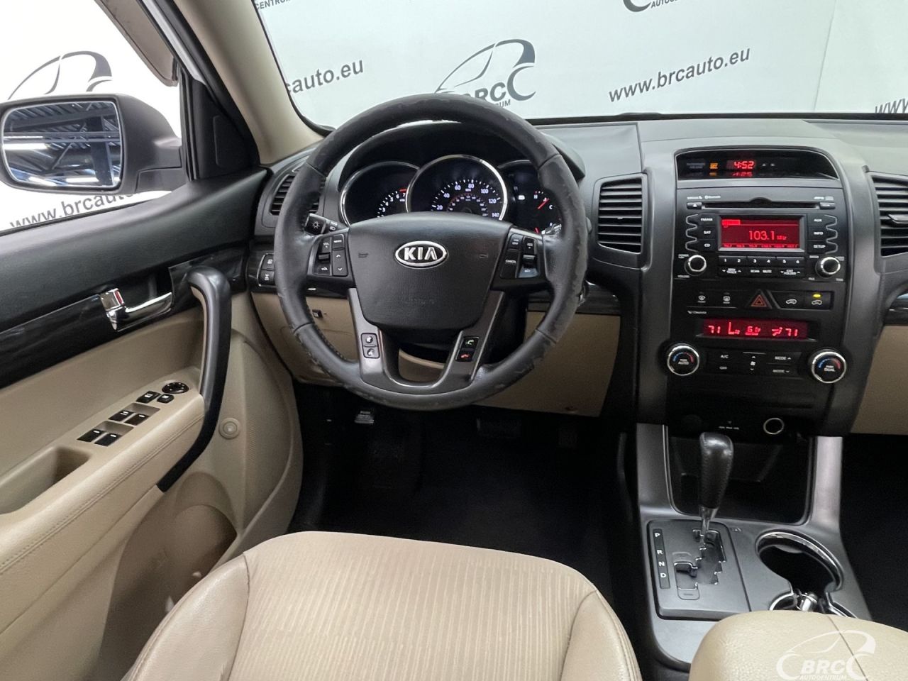 Kia Sorento | 12