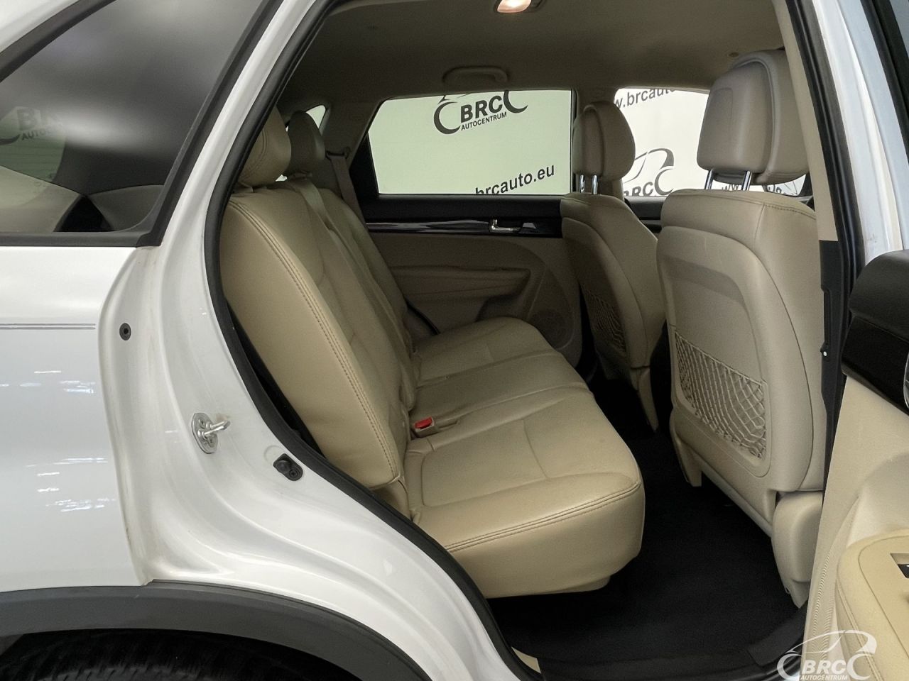Kia Sorento | 8