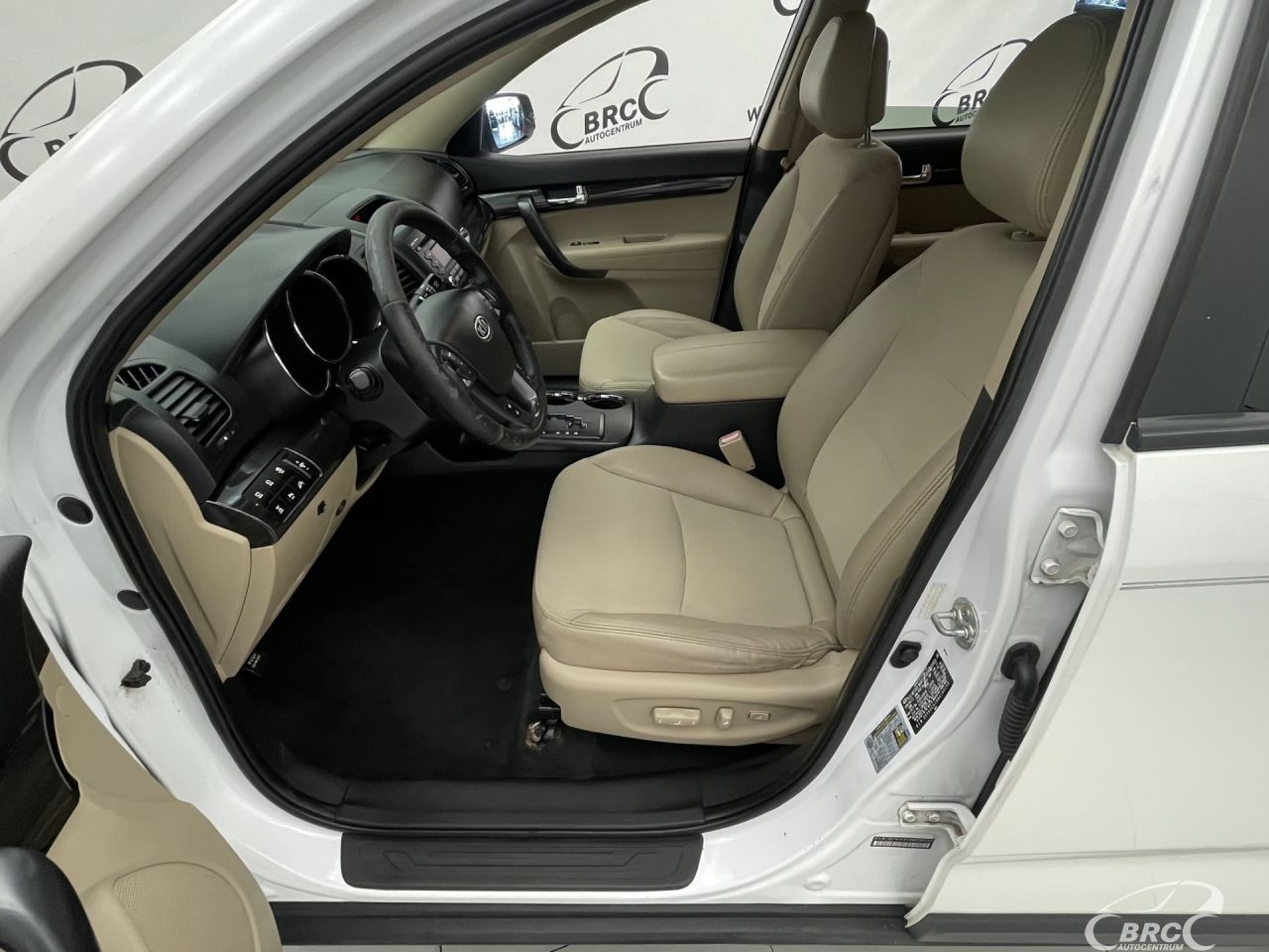 Kia Sorento | 19