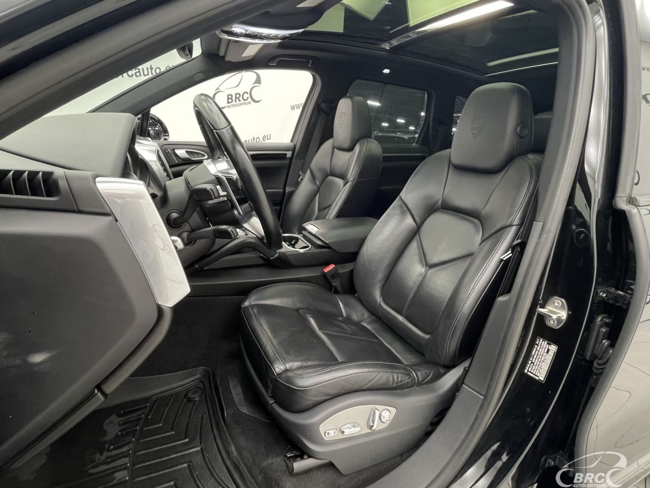 Porsche Cayenne | 22